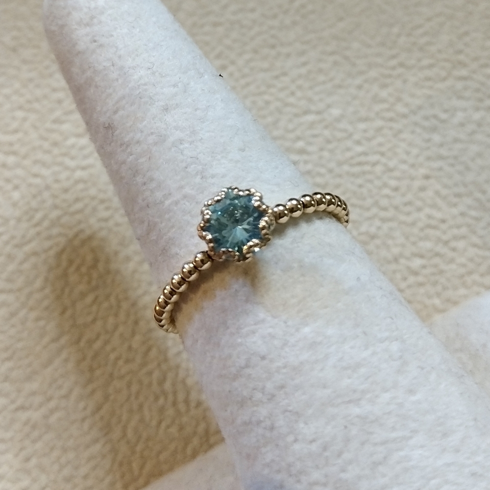 SOLD: 18k Aquamarine Ring